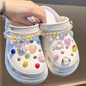 Sanrio Obuvi, kľúčové tlačidlá Pack Anime Hello Kitty Kuromi Melódie DIY Topánky Sandále Príslušenstvo pre Crocs Jibbitz Dekorácie Deti 